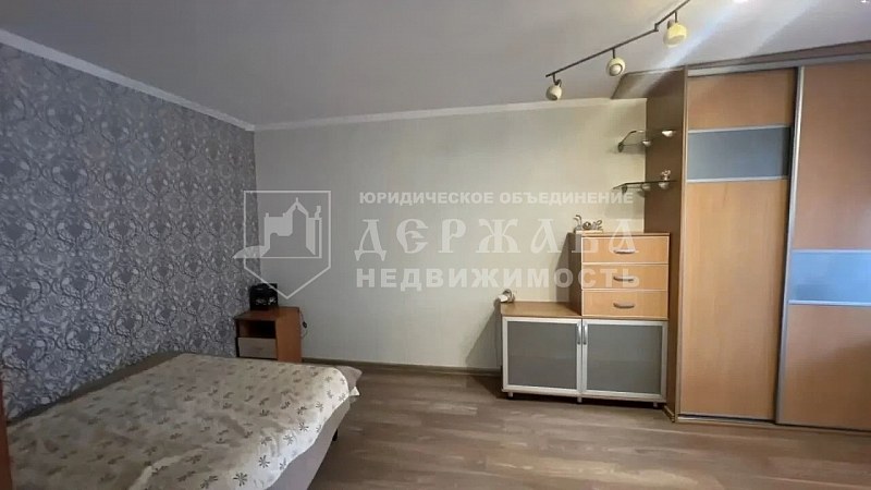 2-комнатная квартира, Октябрьский проспект 7