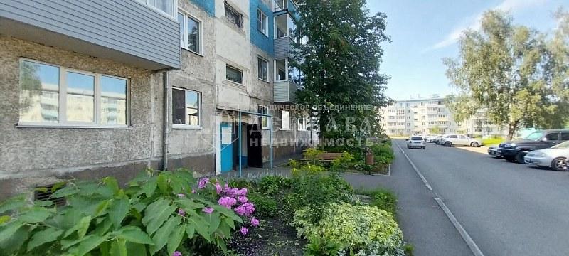4-комнатная квартира, улица Крупской 118