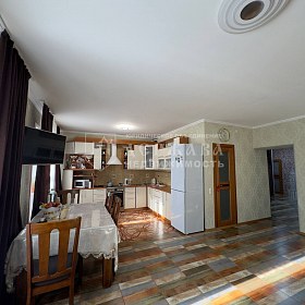 4-комнатная квартира