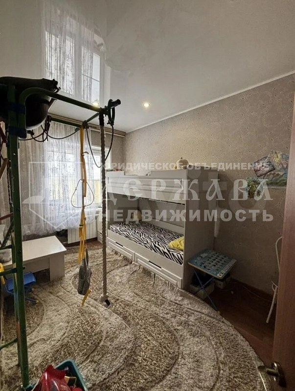 3-комнатная квартира, улица Богдана Хмельницкого,15