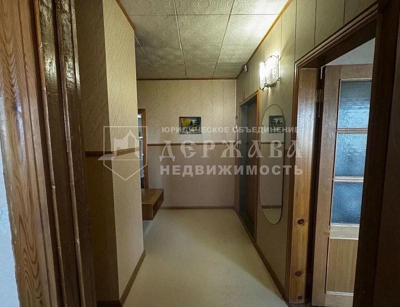4-комнатная квартира, Октябрьский проспект 82