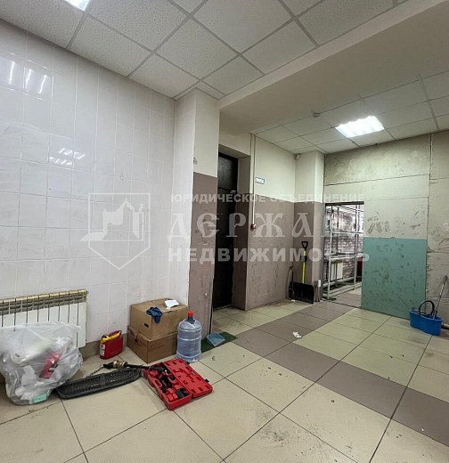 Помещение свободного назначения, 120 м2, улица Юрия Двужильного 10