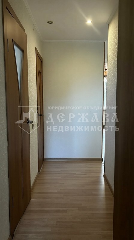 3-комнатная квартира, улица Гагарина 9