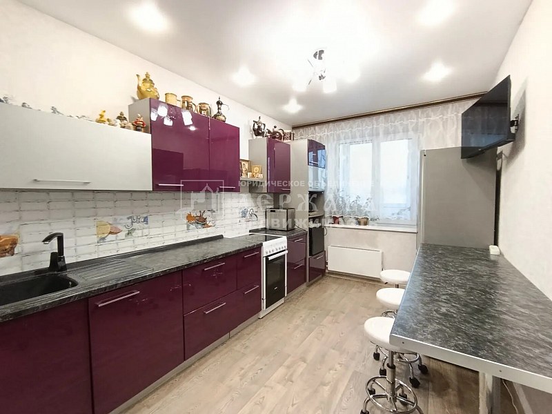 2-комнатная квартира, улица Гагарина 51А
