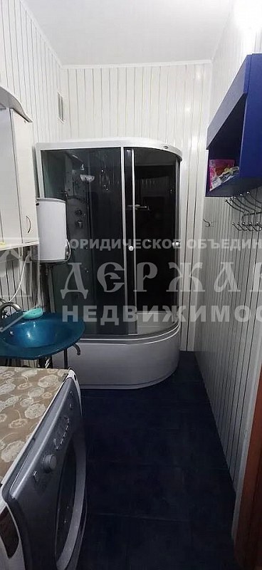 3-комнатная квартира, Ленинградская улица 40