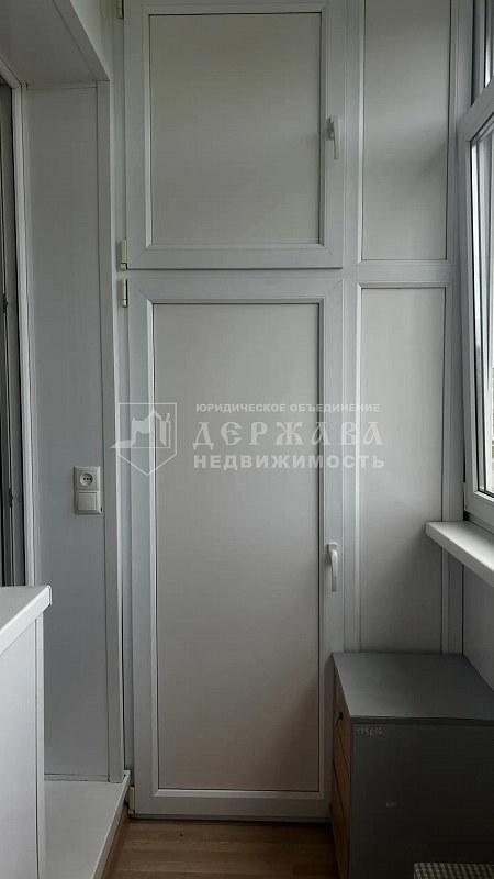 3-комнатная квартира, улица Гагарина 9