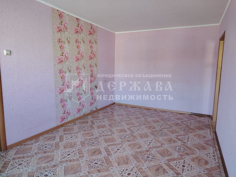 2-комнатная квартира, проспект Строителей 18