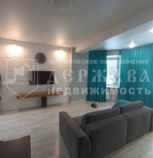 3-комнатная квартира, улица 7 Ноября 1