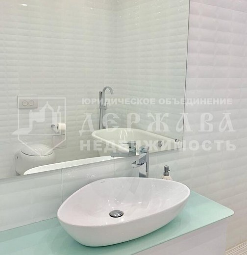 3-комнатная квартира, проспект Ленина 138Б