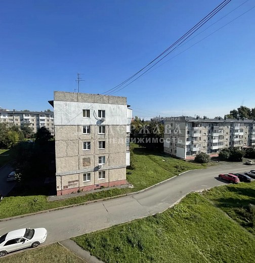 1-комнатная квартира, проспект Шахтёров 32А