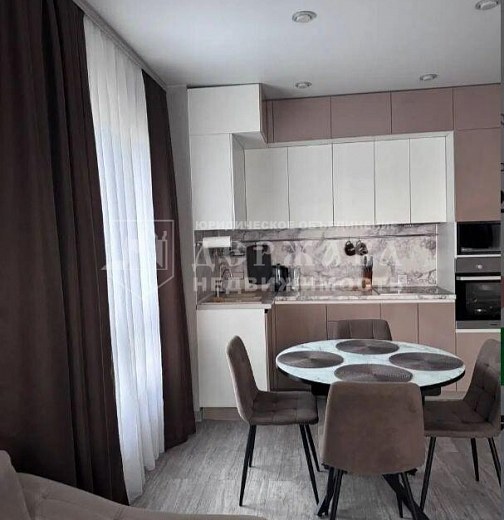 3-комнатная квартира, бульвар Строителей,60к2