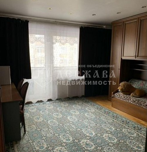 4-комнатная квартира, Октябрьский проспект 38А