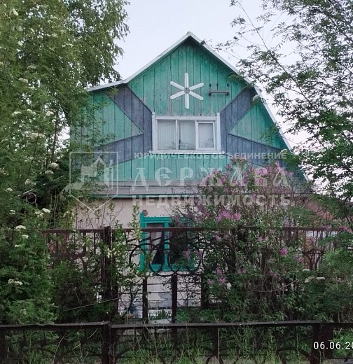Земельный участок