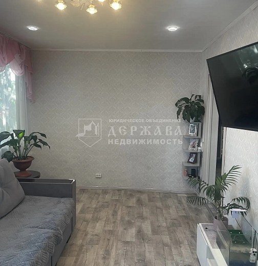 Часть дома, Октябрьская улица