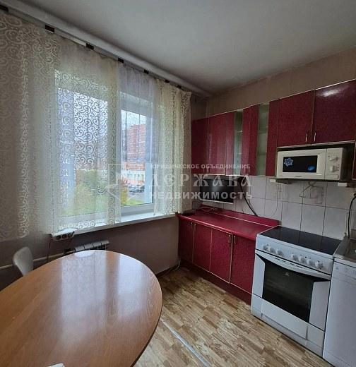 3-комнатная квартира, улица Тухачевского 49А
