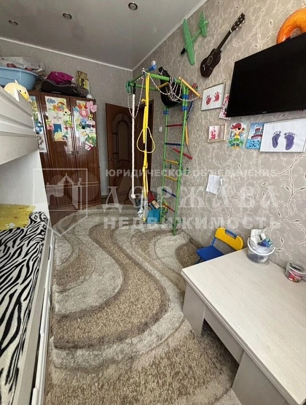 3-комнатная квартира, улица Богдана Хмельницкого,15