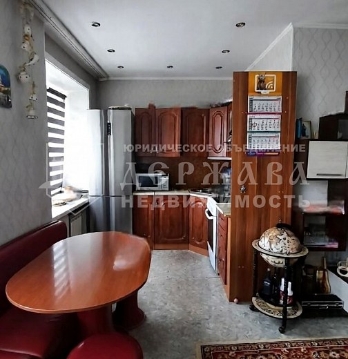 3-комнатная квартира, Коммунистический проспект 40