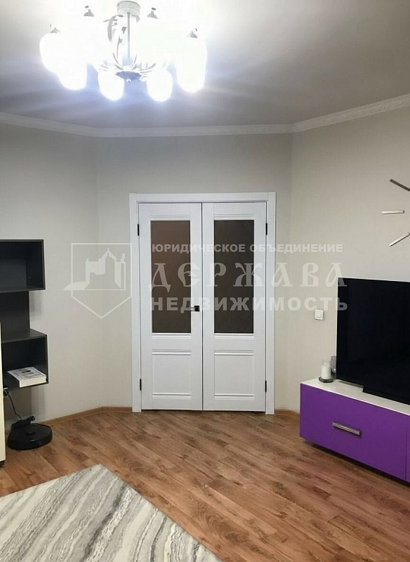 3-комнатная квартира, улица Сибиряков-Гвардейцев 24