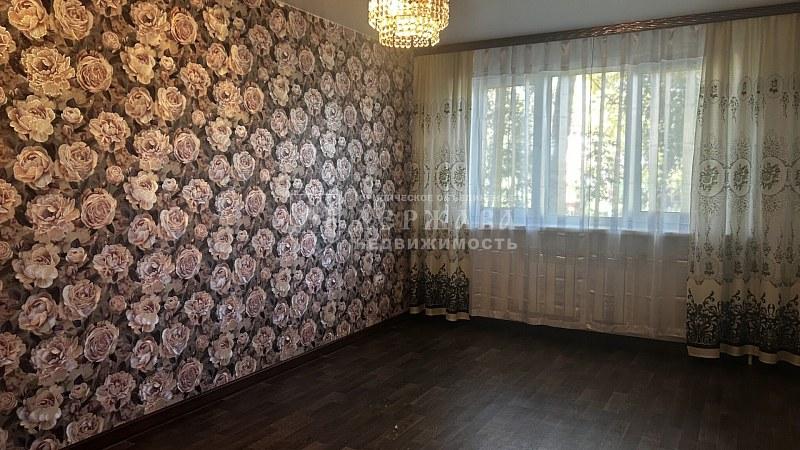 3-комнатная квартира, проспект Кирова 108Б
