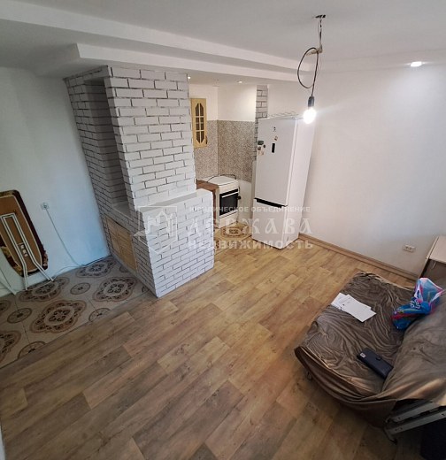 2-комнатная квартира, переулок Леонова 4