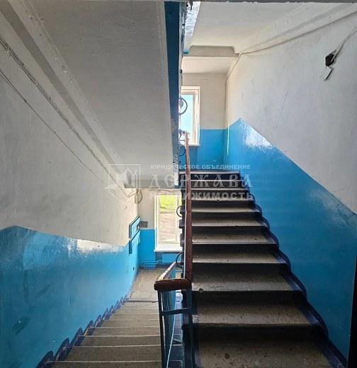 2-комнатная квартира, улица Ушакова 1