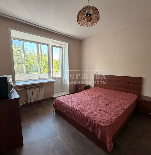 3-комнатная квартира, Красная улица 5