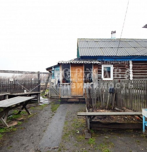Дом, Школьная улица