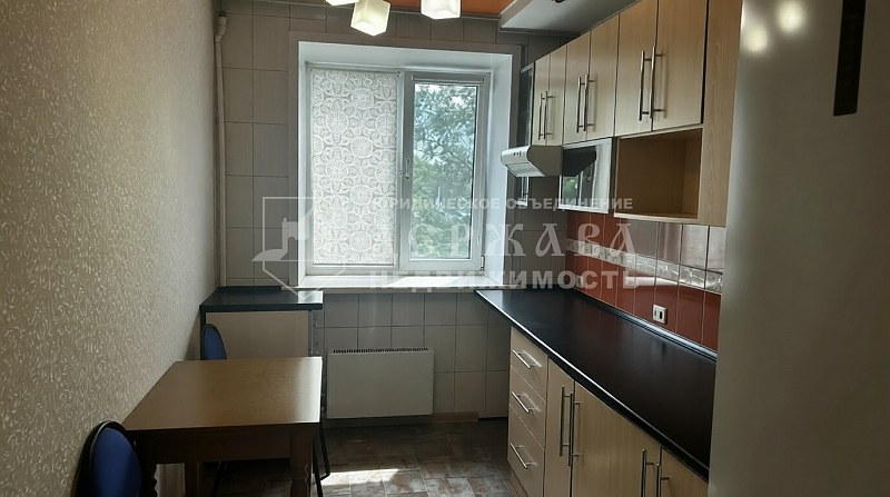 3-комнатная квартира, улица Гагарина 9