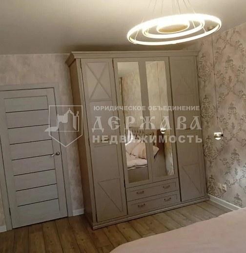 3-комнатная квартира, улица Свободы 23А