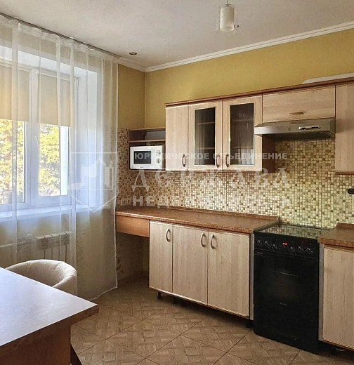 1-комнатная квартира, улица Суворова 3