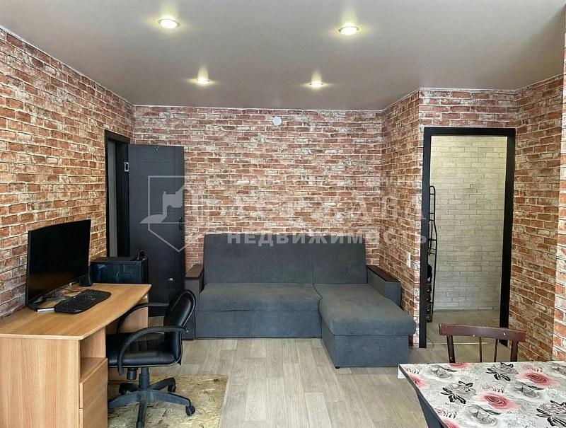 2-комнатная квартира, проспект Кирова 95