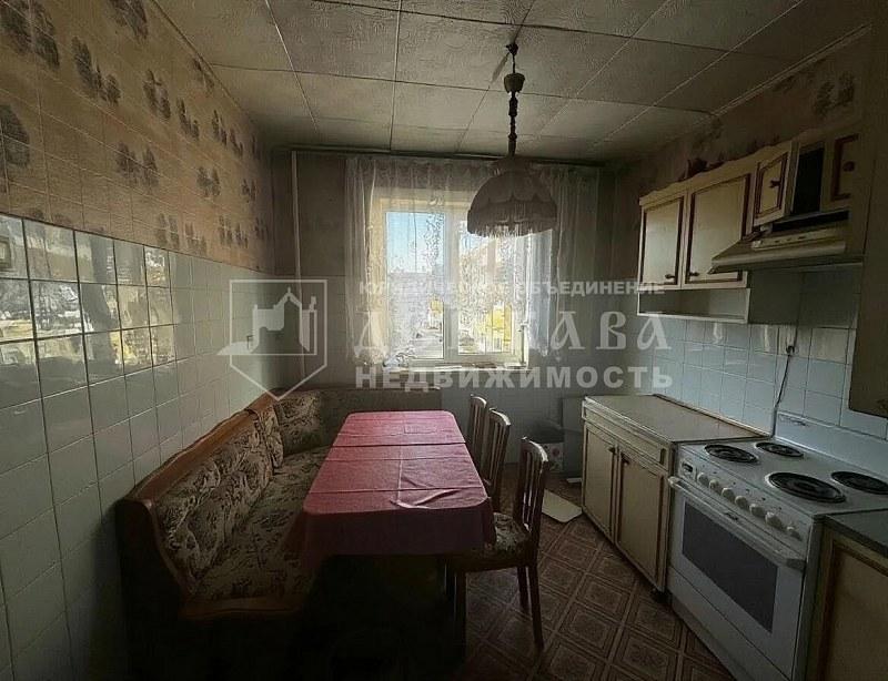 4-комнатная квартира, Октябрьский проспект 82