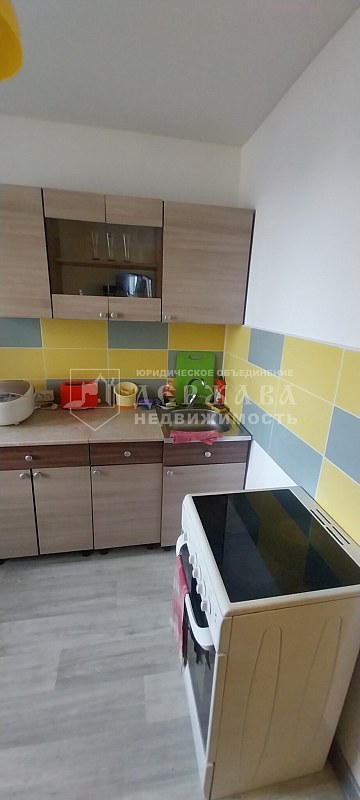 3-комнатная квартира, улица Розы Люксембург 47