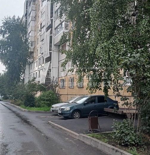 4-комнатная квартира, Комсомольский проспект 63
