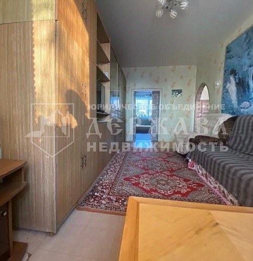 3-комнатная квартира, улица Сосновый Бор 12