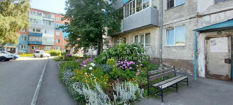 4-комнатная квартира, улица Крупской 118