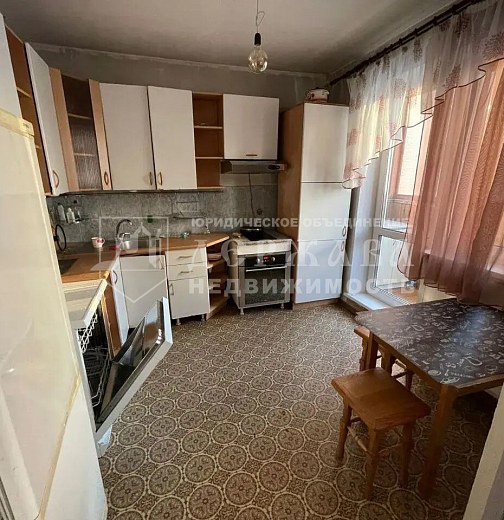 4-комнатная квартира, Октябрьский проспект 36А