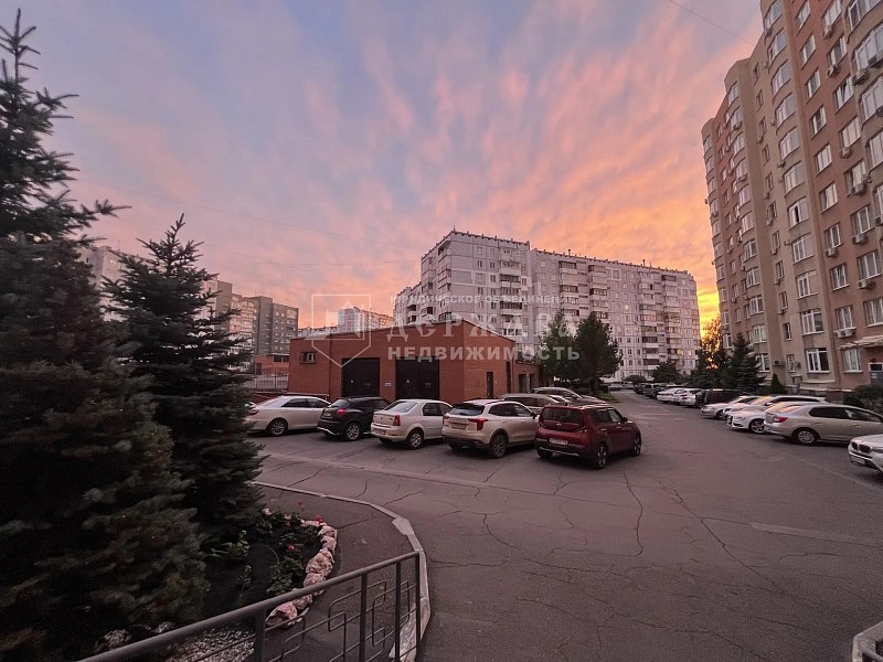 2-комнатная квартира, улица Свободы,3