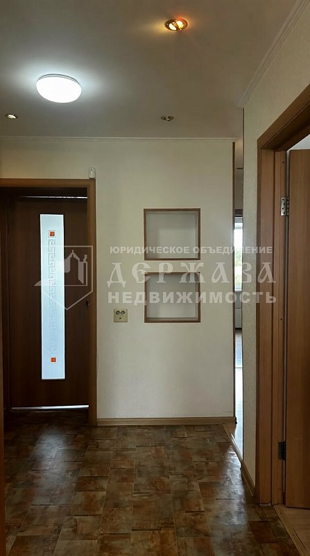3-комнатная квартира, улица Гагарина 9