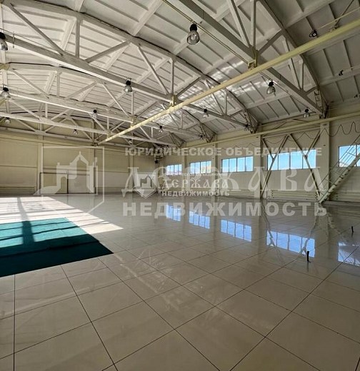 Торговое помещение, 800 м2, Карболитовская улица 1А