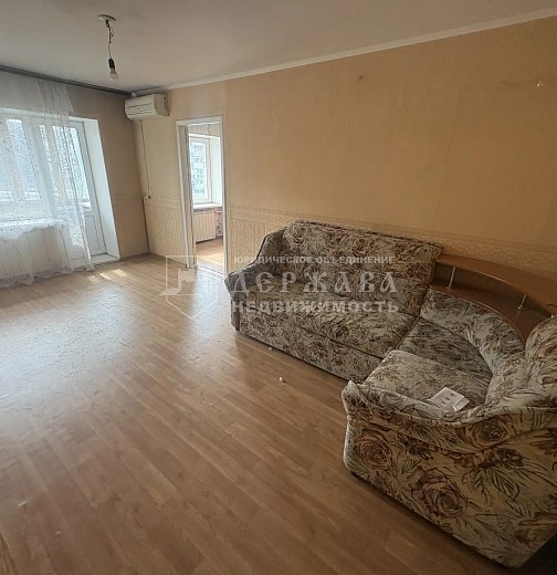 2-комнатная квартира, проспект Шахтёров,67