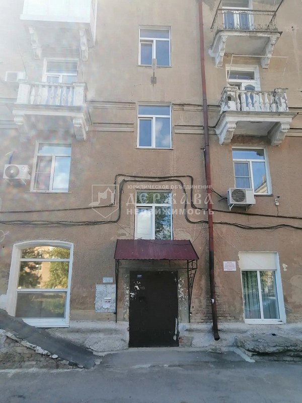3-комнатная квартира, Ленинградская улица 40
