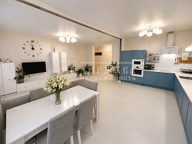 4-комнатная квартира