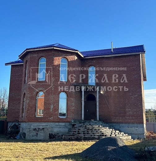 Дом, Изумрудная улица,11
