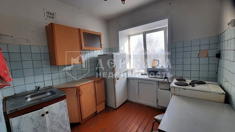 2-комнатная квартира, проспект Строителей 33