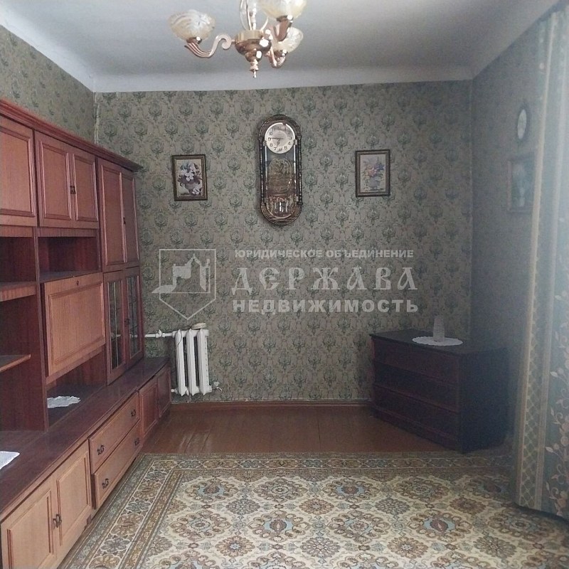 3-комнатная квартира, улица Григорченкова 33А