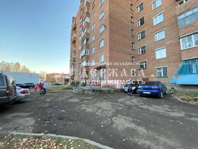 2-комнатная квартира, проспект Победы 45