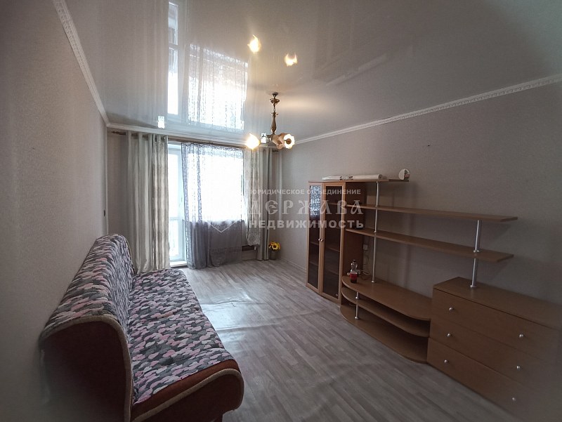 2-комнатная квартира, улица Лазо 46