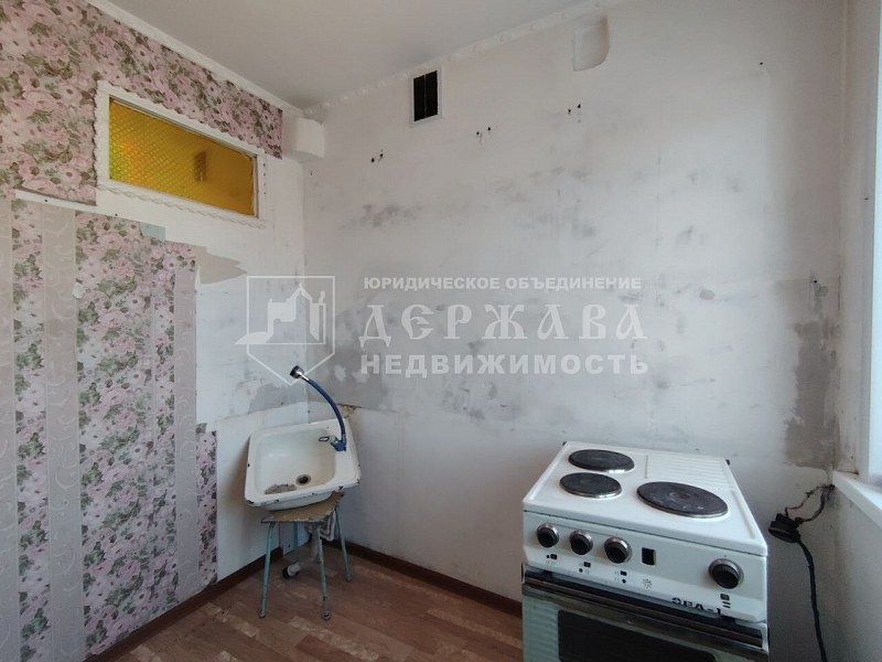 2-комнатная квартира, проспект Строителей 18