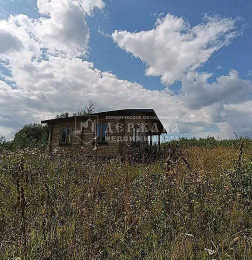Земельный участок